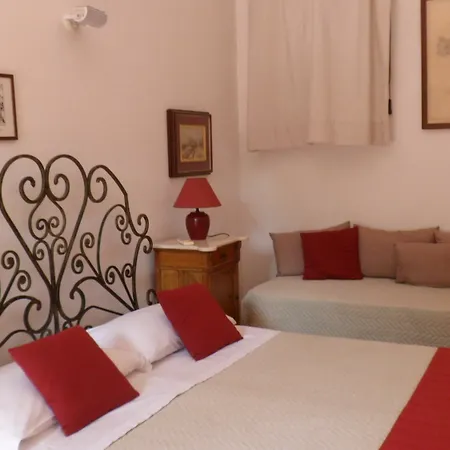 Sorrento Home Couette-café