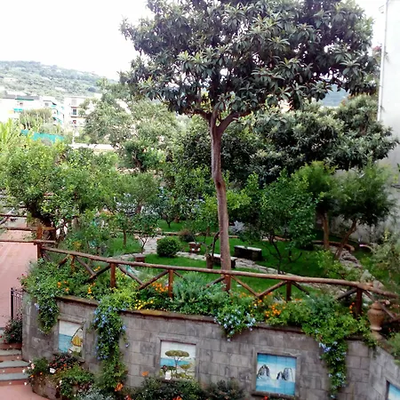 Sorrento Home Couette-café 2*