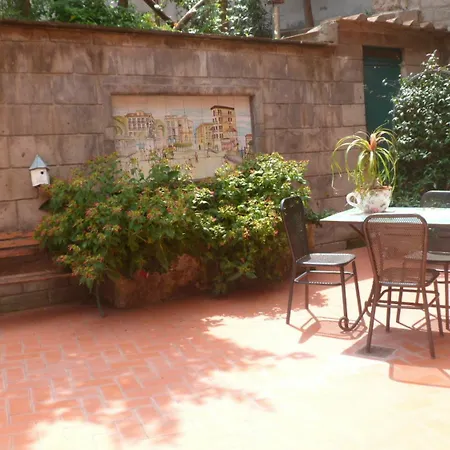 לינה וארוחת בוקר Sorrento Home